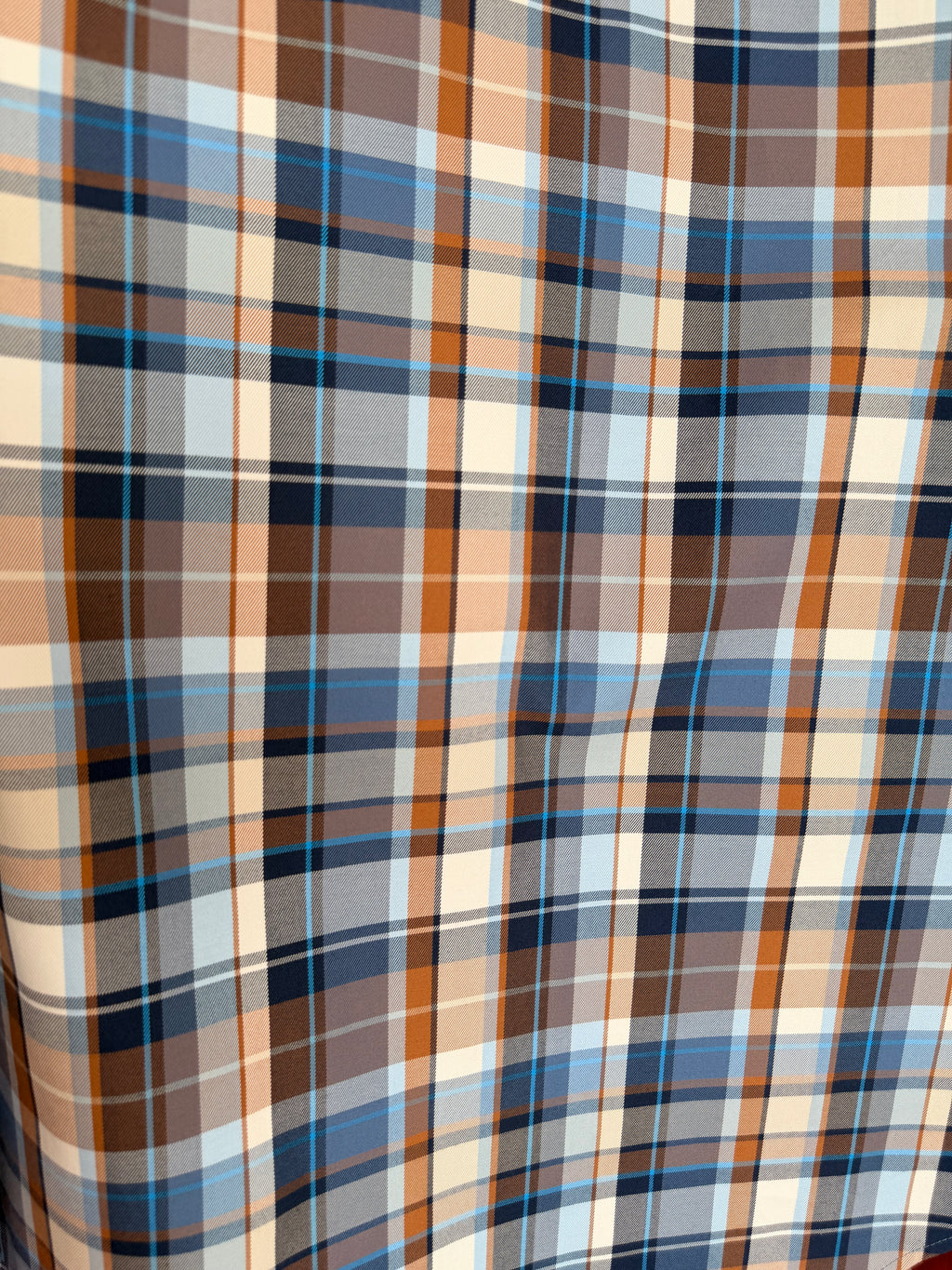 MAGNÈ Oversized Plaid Shirt – 100% Italian Cotton | LOUI PAMPOŃE